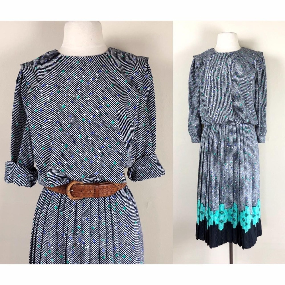 vintage 90s black white abstract print dress pleated full skirt Aztec mosaic